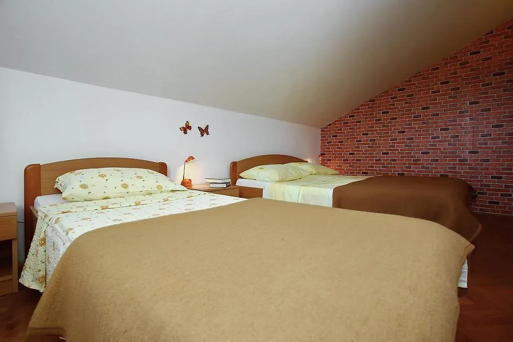 Apartments Vila Ana Seline