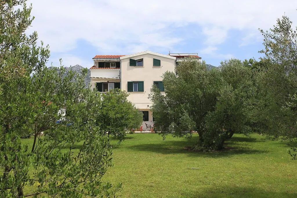 Apartments Vila Ana Seline Horvátország